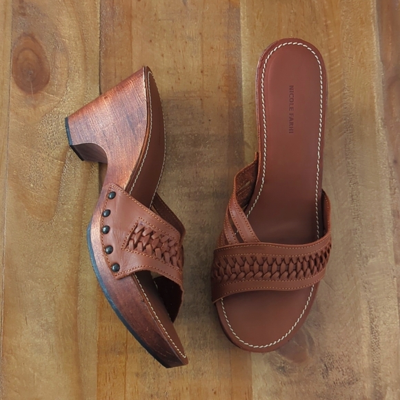 NICOLE FARHI Shoes - FINAL SALE 🆕🌿NICOLE FARHI SANDALS🌿